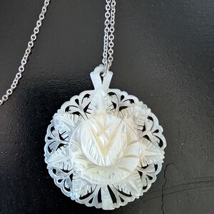 Elegant White Pendant Necklace